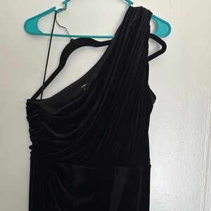 Express Black One-Shoulder Gown